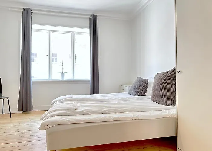 Located Near Vesterbro Apartamento