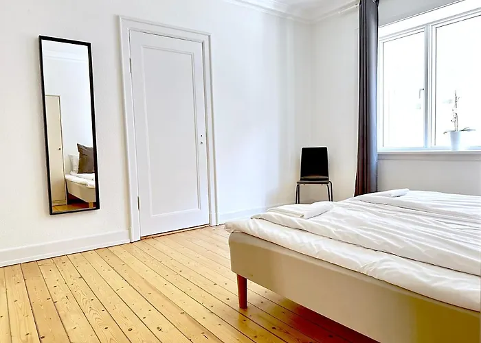 Located Near Vesterbro Apartamento Ålborg