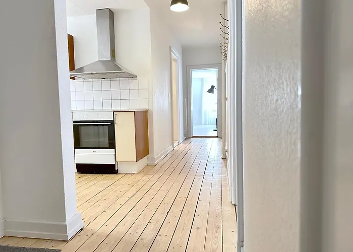 Located Near Vesterbro Apartamento Ålborg